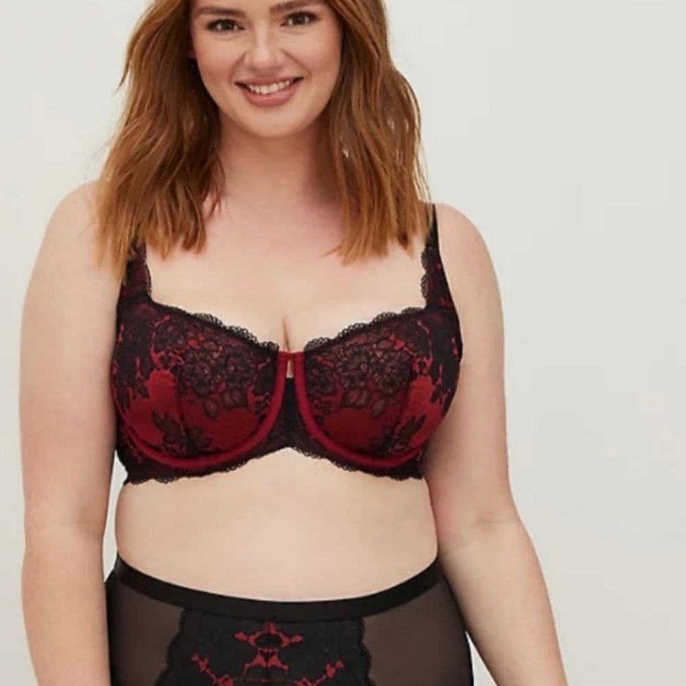 NWT! Torrid Unlined Balconette Boudior Bra